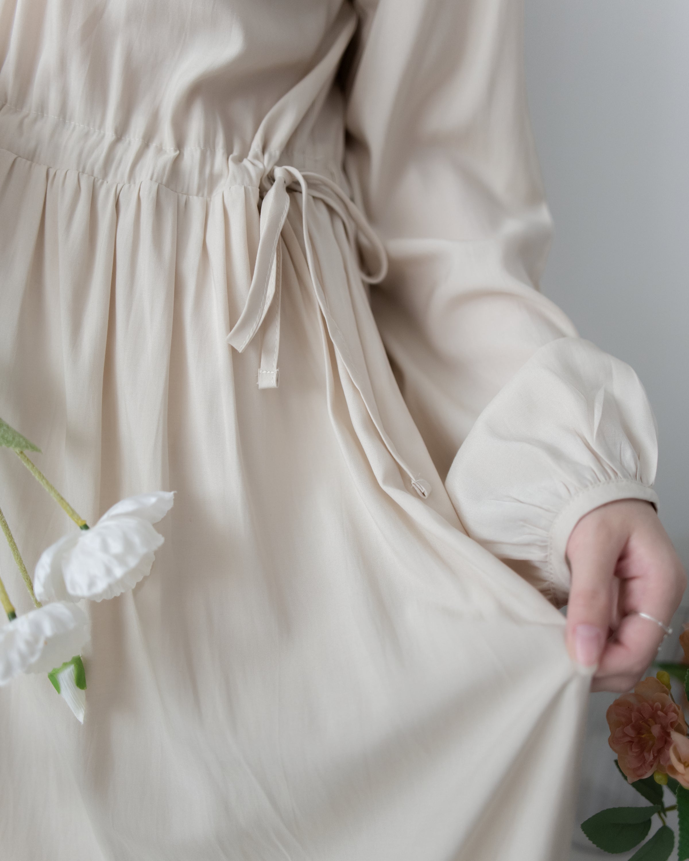 Luminous Dress 極致絲光棉顯瘦圓領蝴蝶修腰長裙/ DS1080