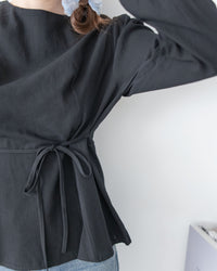 Tailored  Ribbon Top  百搭後拉鍊修腰顯瘦上衣/ BU9131