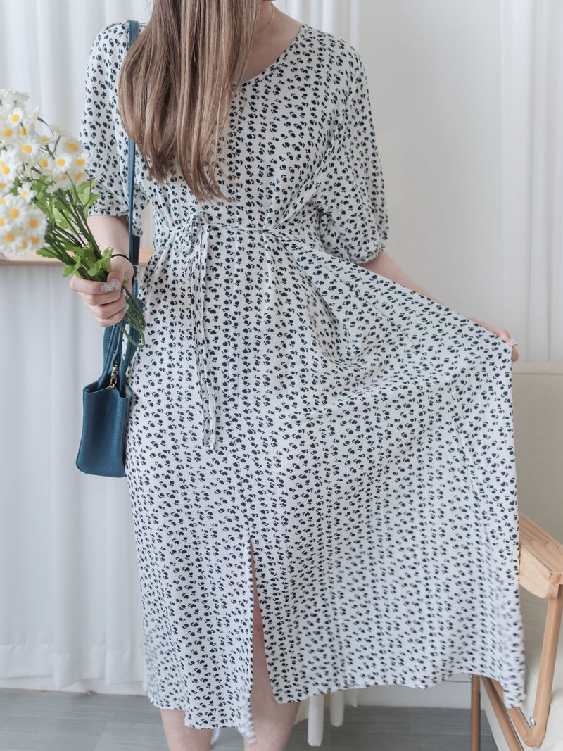 Shadow Floral V領單色簡約印花前修腰 Dress/ DS9903