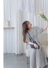 Shadow Floral V領單色簡約印花前修腰 Dress/ DS9903