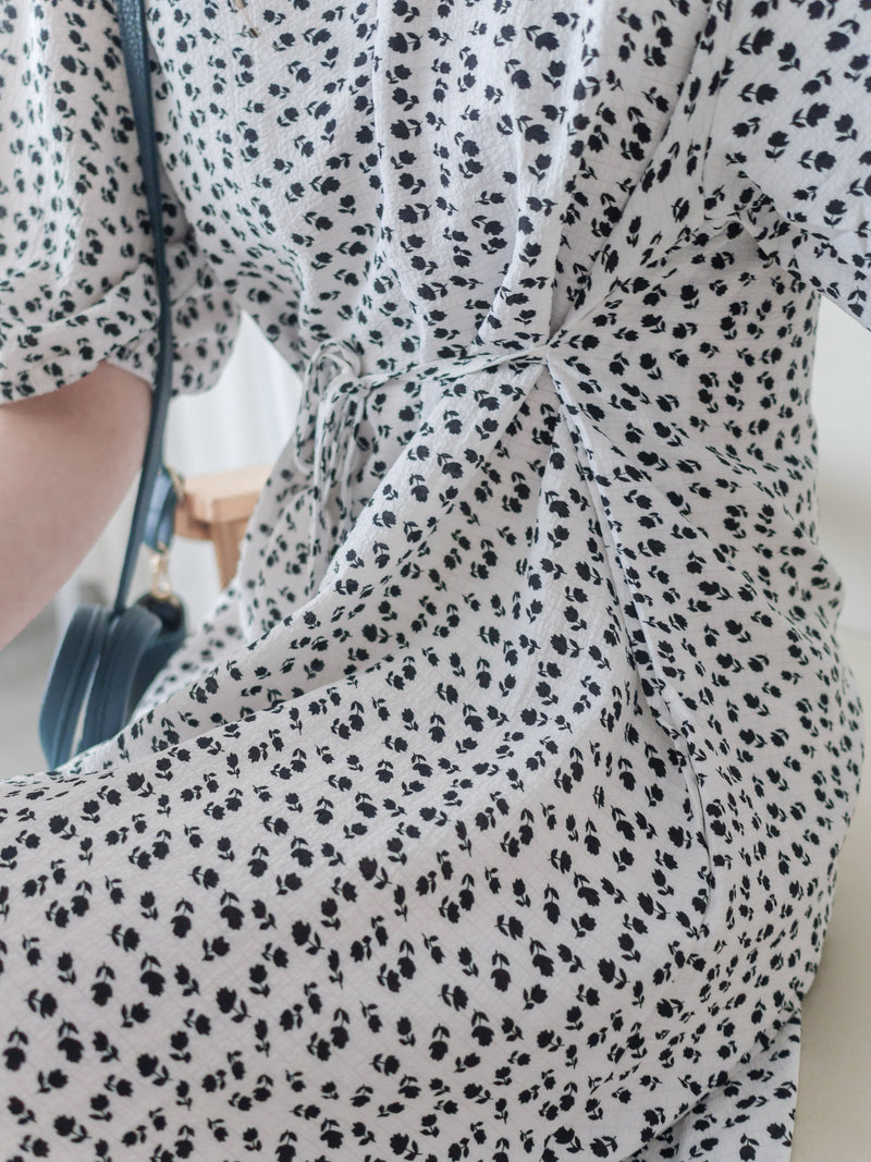 Shadow Floral V領單色簡約印花前修腰 Dress/ DS9903