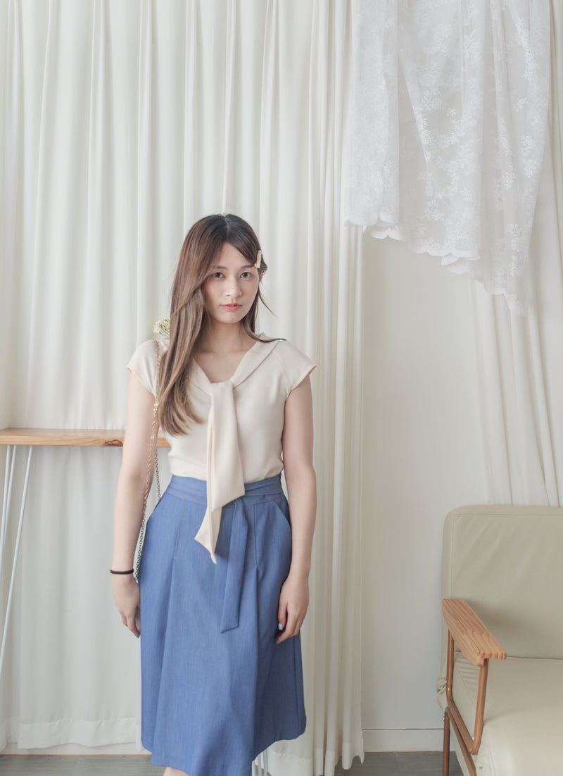 Denim 光澤牛仔色腰帶造形後橡筋 Skirt/ SK8885