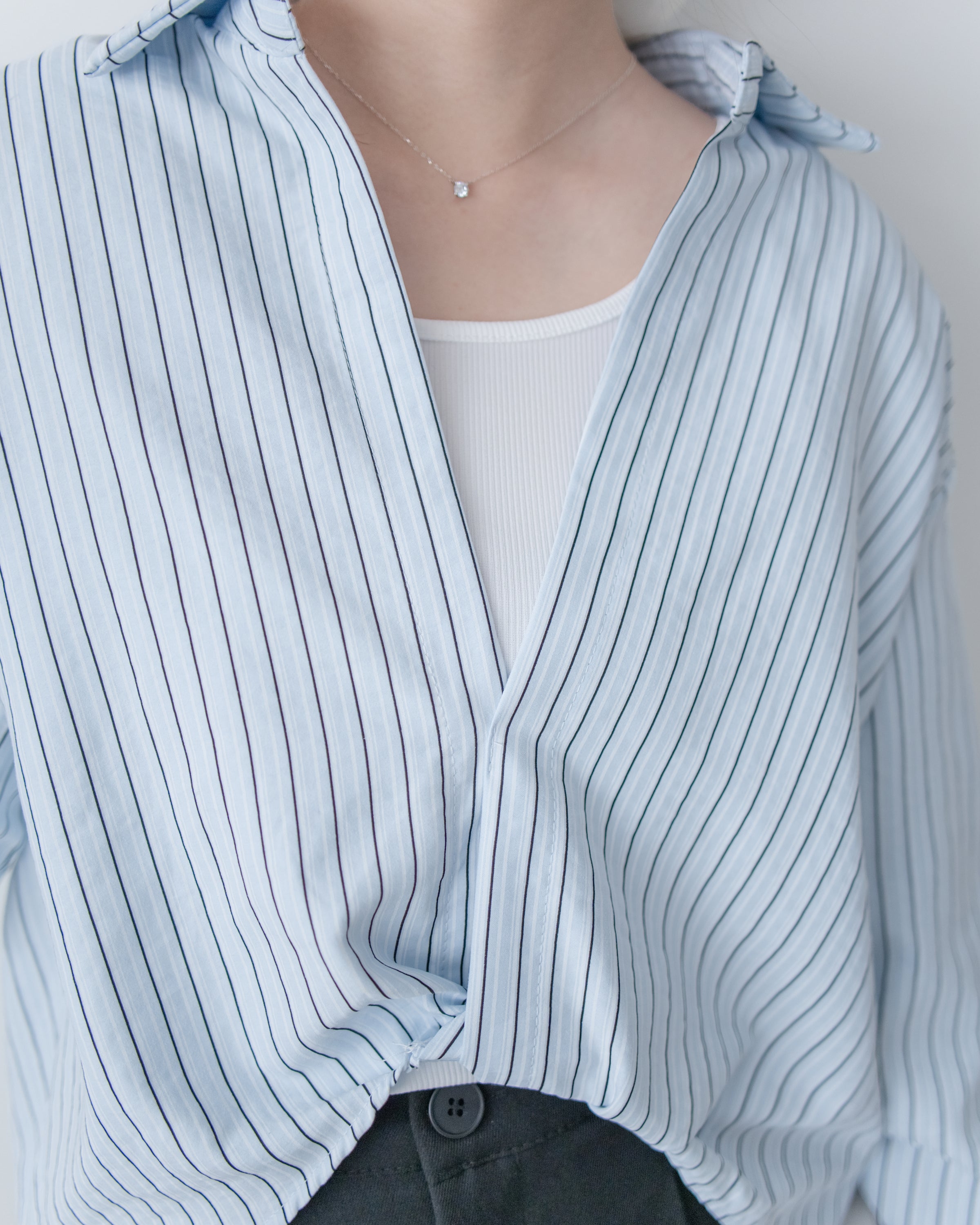 Stripe Layered Twist Shirt 立體細褶條紋綁結套裝恤衫/ SE8109