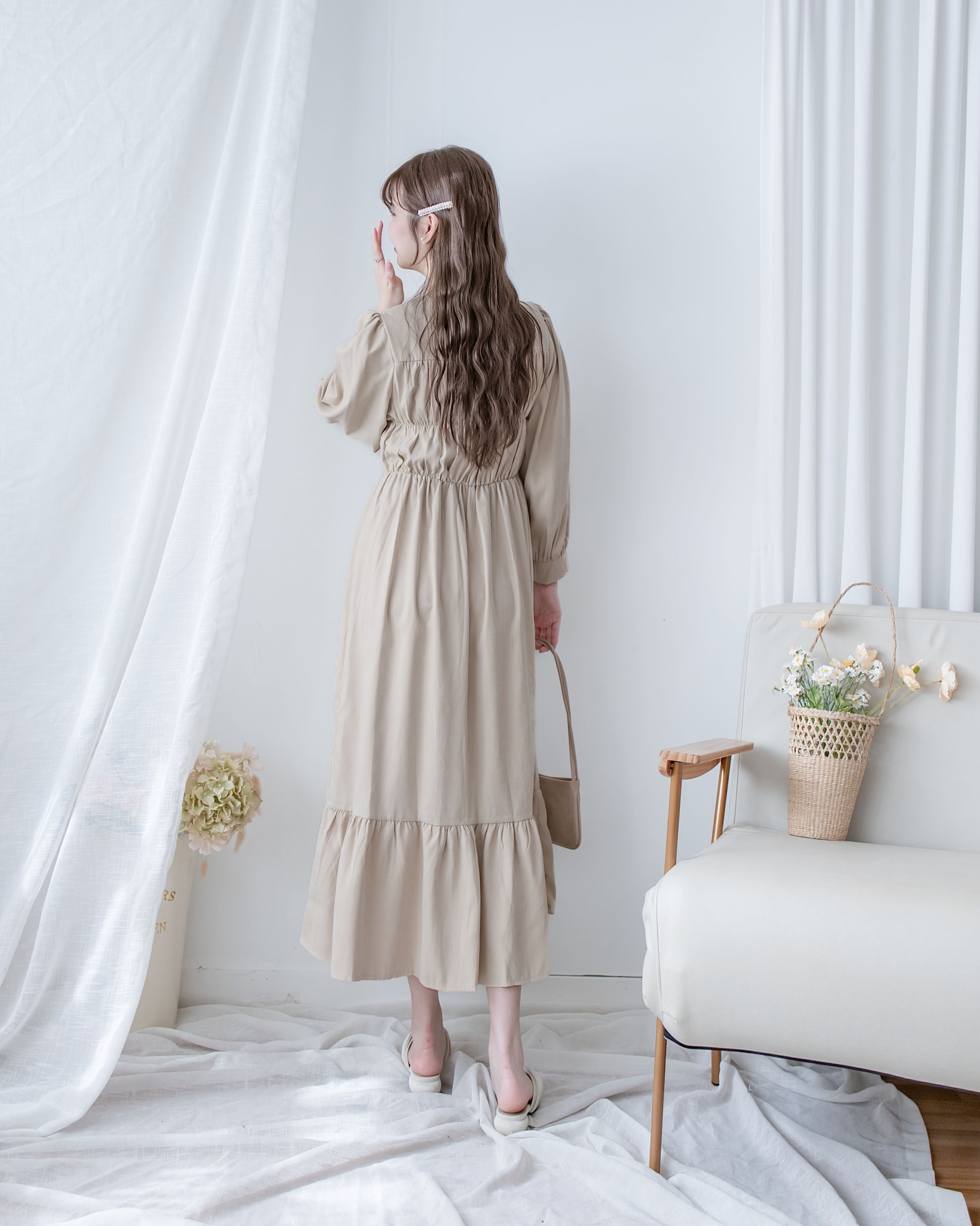 Sophie Dress 方領柔霧面料橡筋修身傘魚尾長裙/ DS1086