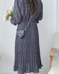 Watercolour Heart Pleated Dress 氣質水彩疊層心形V領百褶連身裙/ DS1085