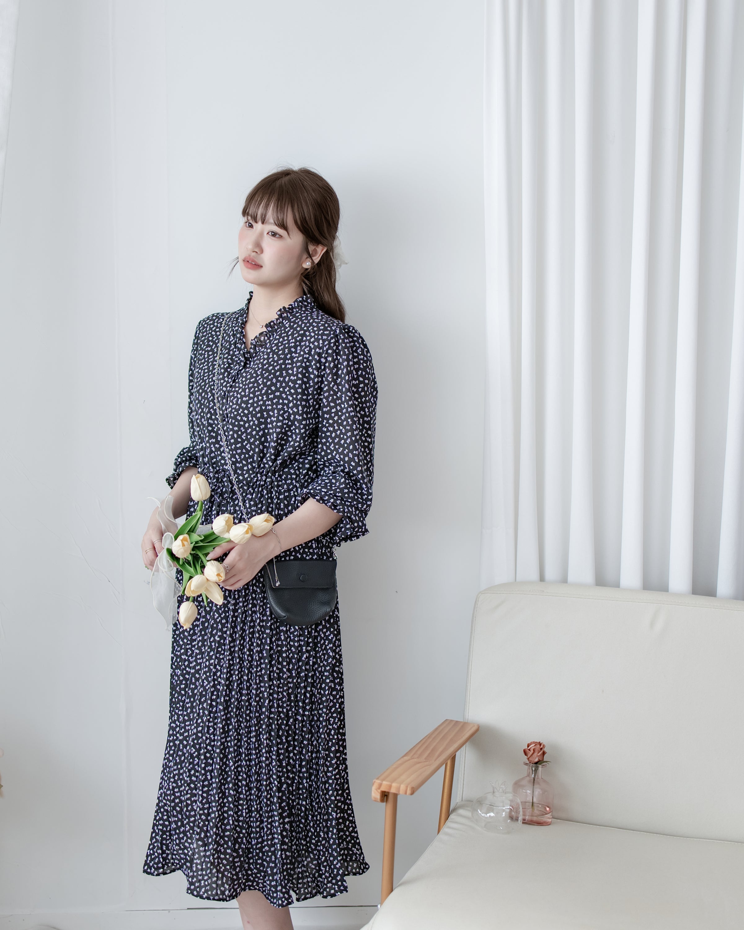 Watercolour Heart Pleated Dress 氣質水彩疊層心形V領百褶連身裙/ DS1085