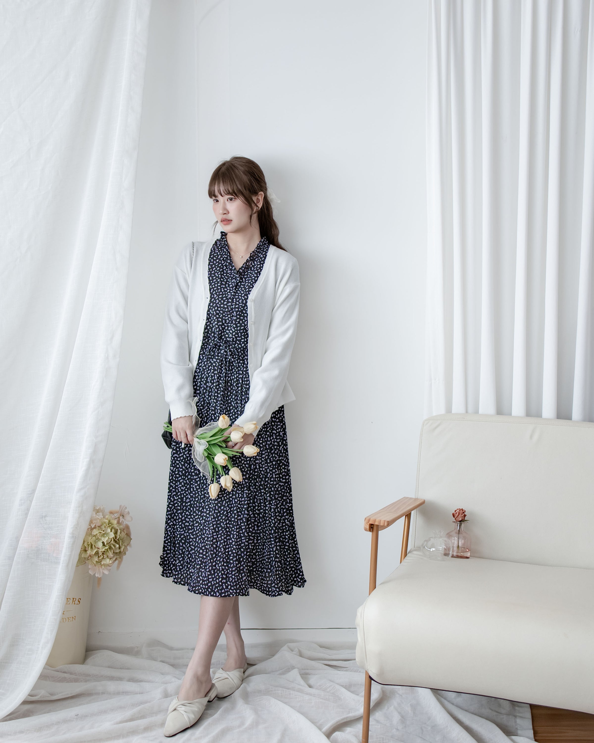 Floral Edge Cardigan 花邊修身彈力輕修腰針織上衣外套/ TP9209