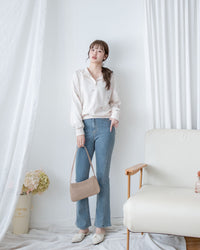 Embroidery Daisy Top  花形刺繡棉質翻領上衣/ TP9212