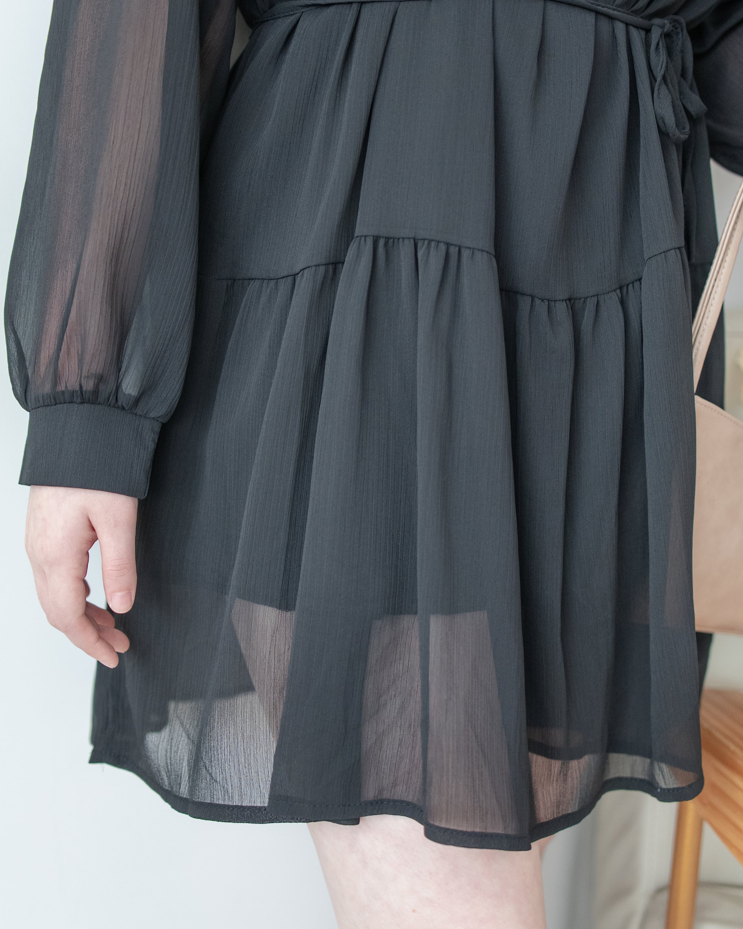 Chiffon Square Collar Dress
 雪紡方領層次感飄逸連衣裙/ DS1082