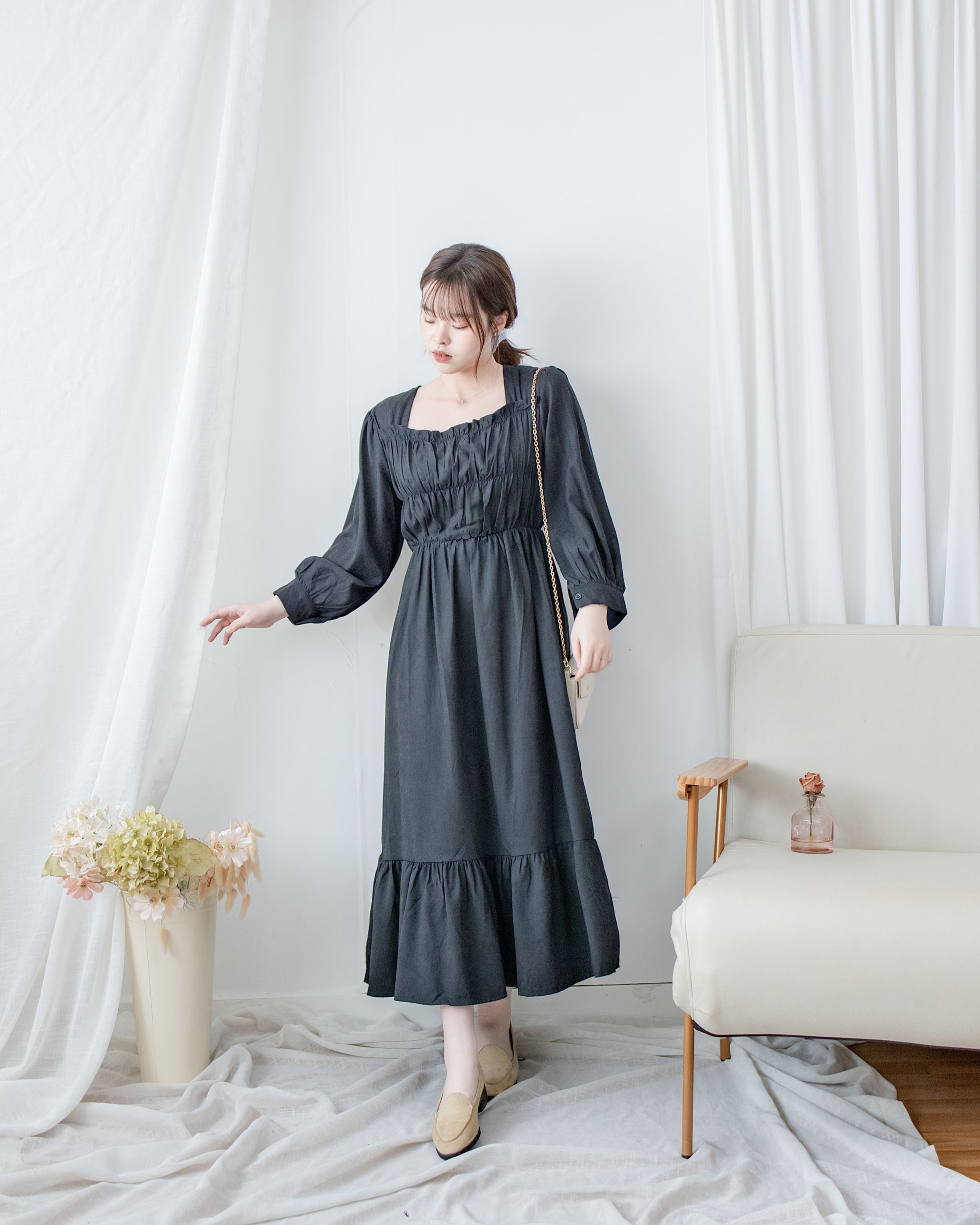 Sophie Dress 方領柔霧面料橡筋修身傘魚尾長裙/ DS1086