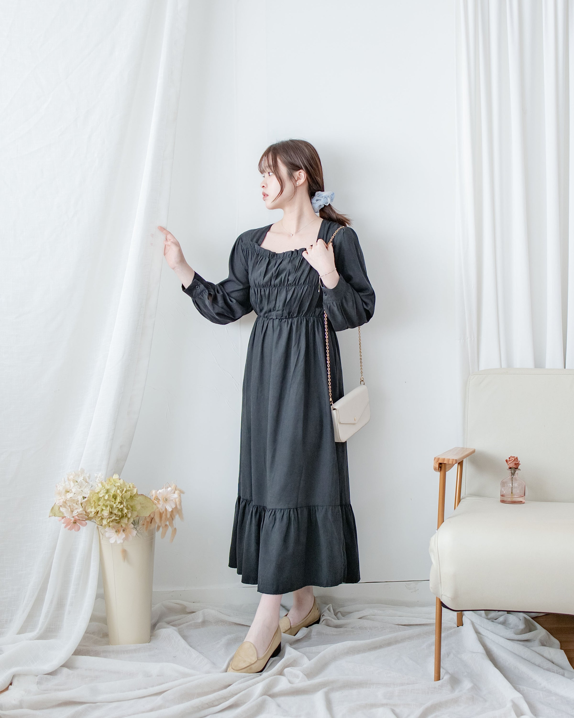 Sophie Dress 方領柔霧面料橡筋修身傘魚尾長裙/ DS1086