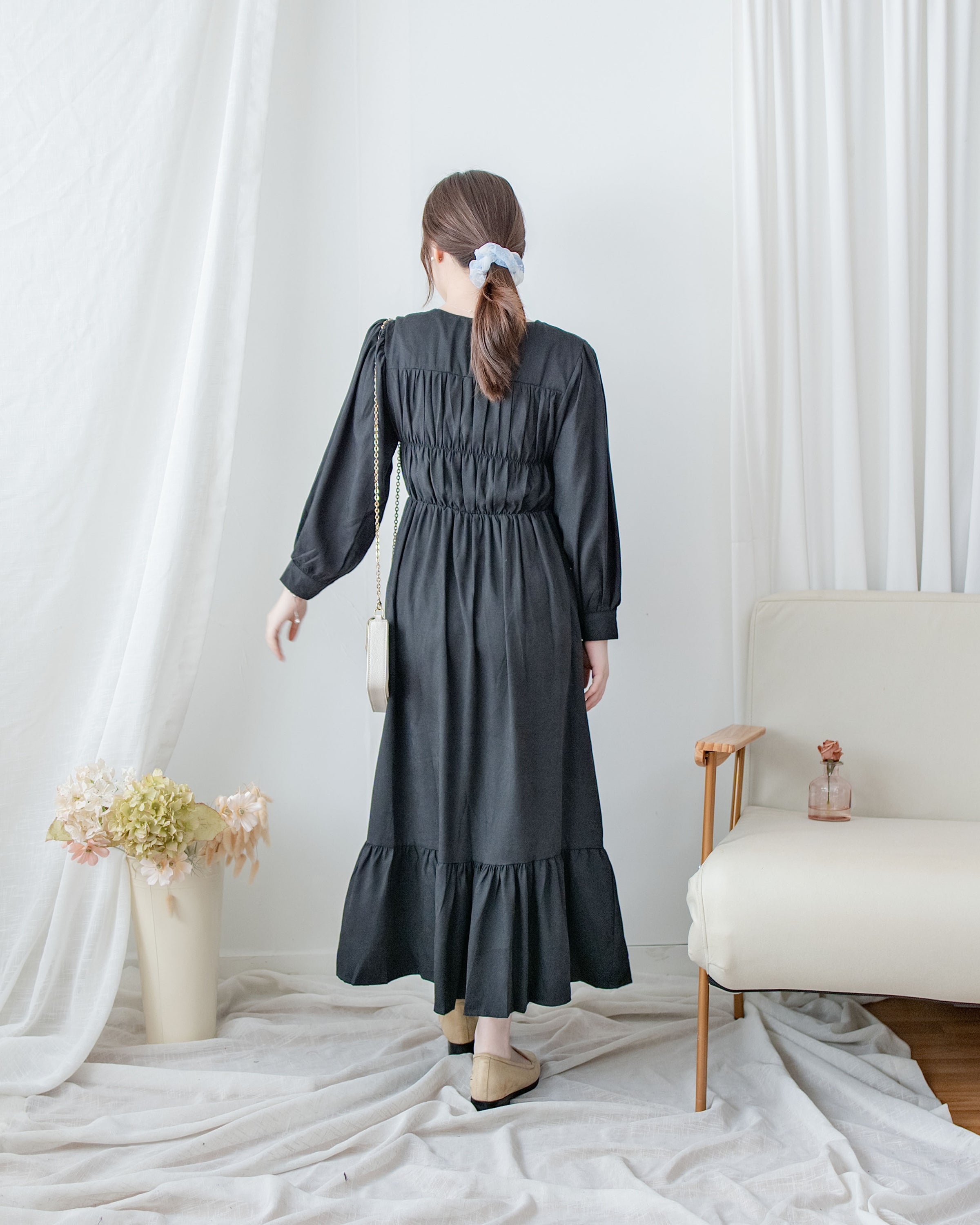 Sophie Dress 方領柔霧面料橡筋修身傘魚尾長裙/ DS1086