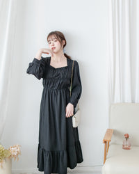 Sophie Dress 方領柔霧面料橡筋修身傘魚尾長裙/ DS1086