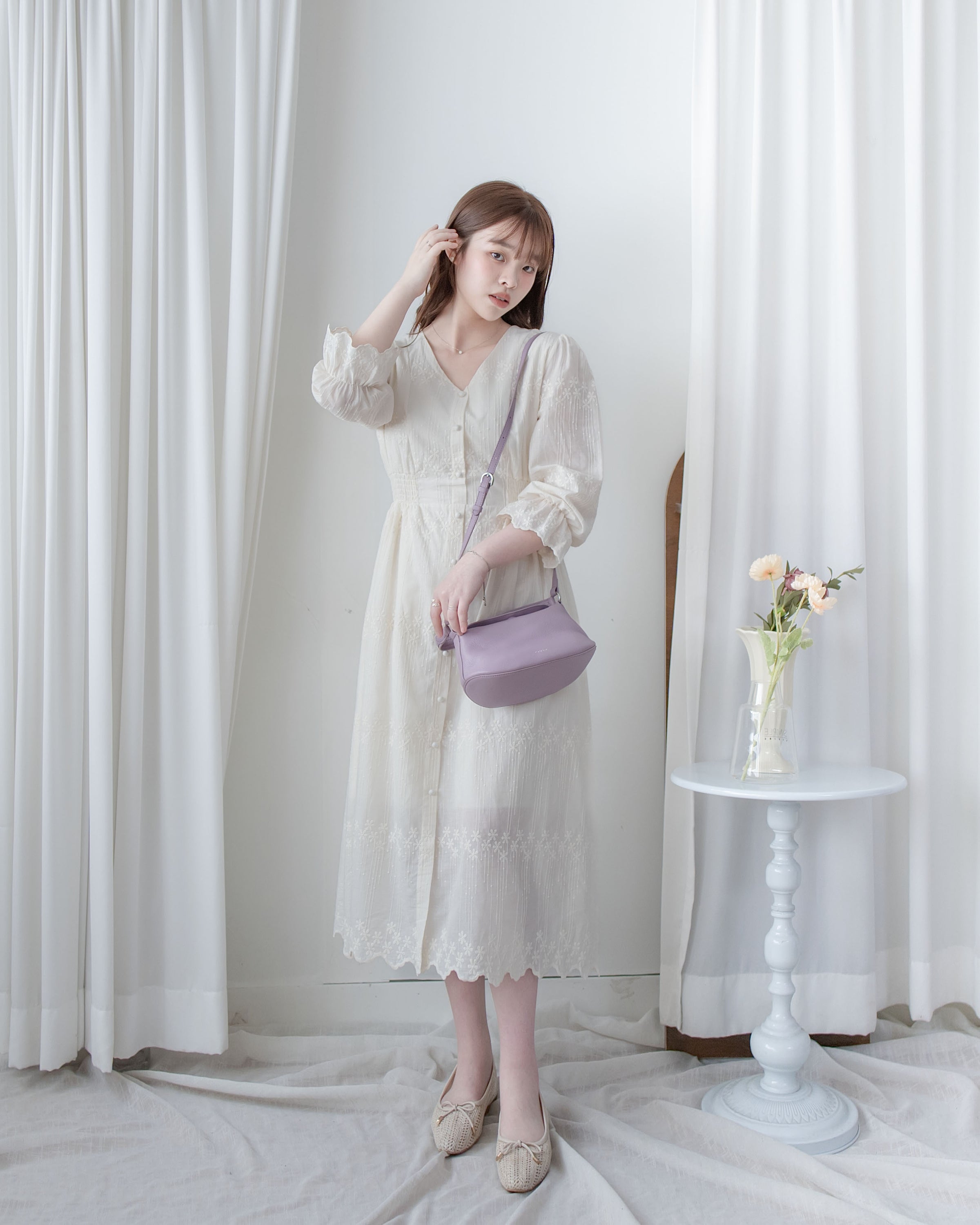 【現貨限量回歸 】Starry Embroidery Dress 流星刺繡花邊後橡筋修腰連身裙/ DS1094