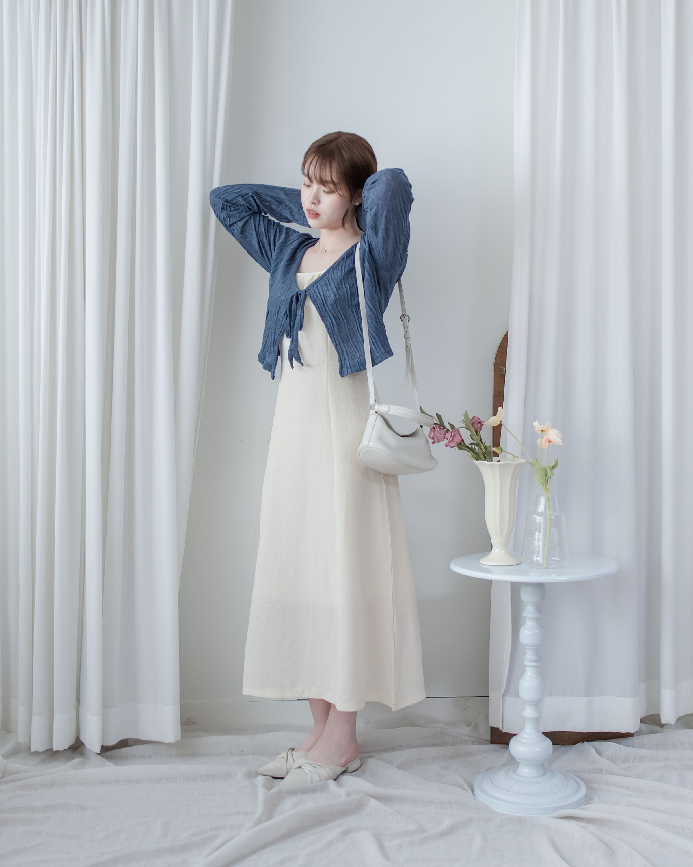 Dora Dress 前後細節領口修腰吊帶連身裙/ DS1091 (pre-order)