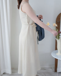 Dora Dress 前後細節領口修腰吊帶連身裙/ DS1091 (pre-order)