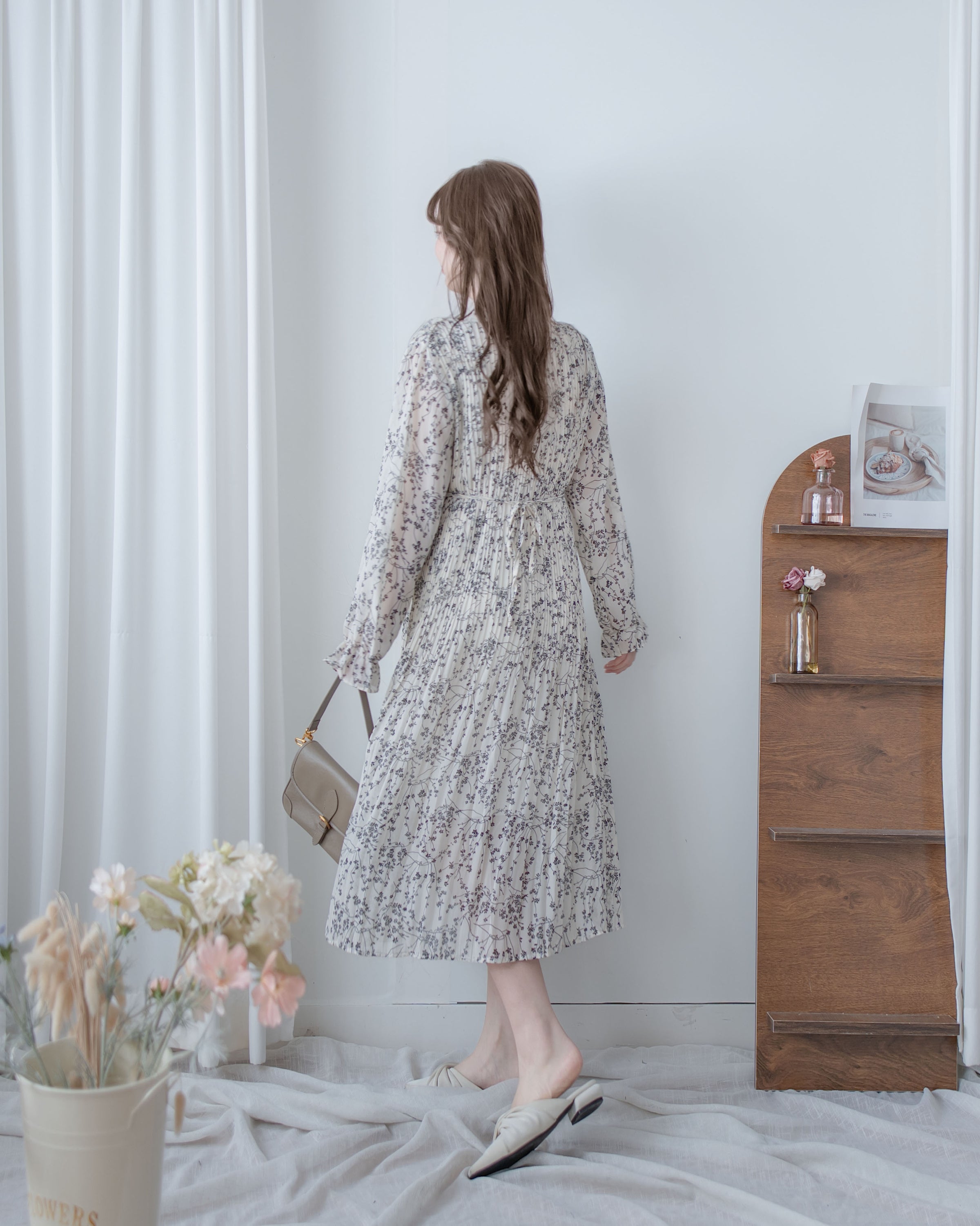Branches Scarf Pleated Dress 絲帶花枝雙寬度褶紋修腰長裙/ DS1090