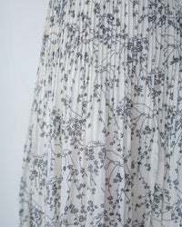 Branches Scarf Pleated Dress 絲帶花枝雙寬度褶紋修腰長裙/ DS1090