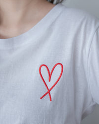 French Embroidery Tee 法式質感筆觸心形刺繡T恤/ TP9215