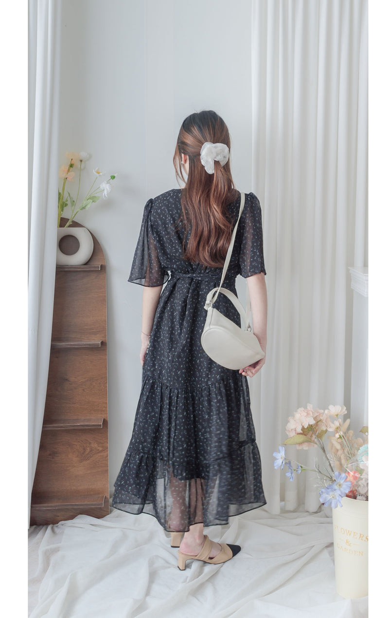 Floral Dress 韓國獨家布料疊領口碎花雪紡裙/ DS9928