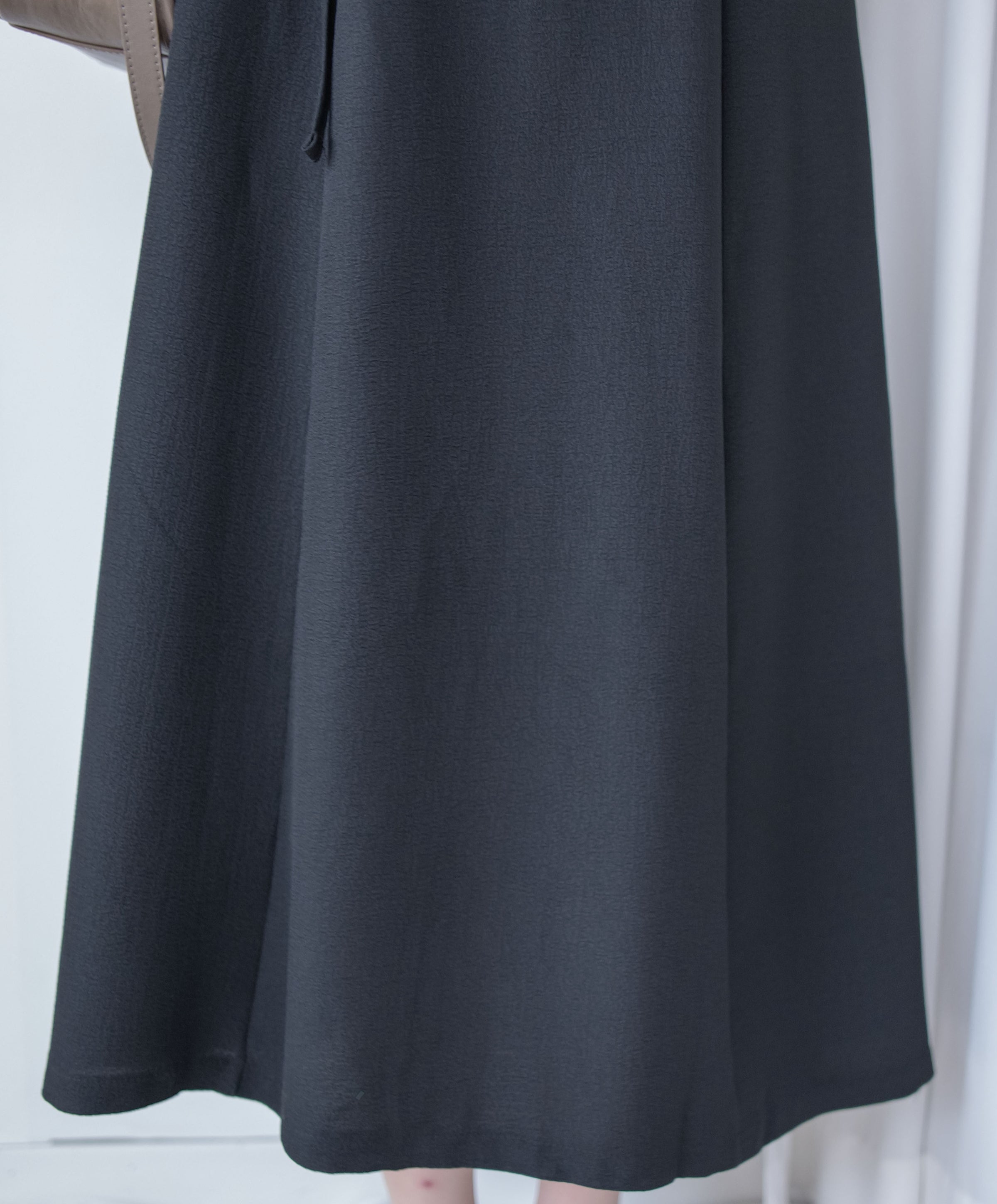 Dora Dress 前後細節領口修腰吊帶連身裙/ DS1091 (pre-order)