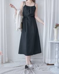 Dora Dress 前後細節領口修腰吊帶連身裙/ DS1091 (pre-order)