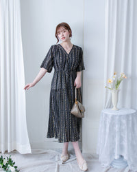 French Patterned Dress
 法式防皺直條紋印花連身裙/ DS1093