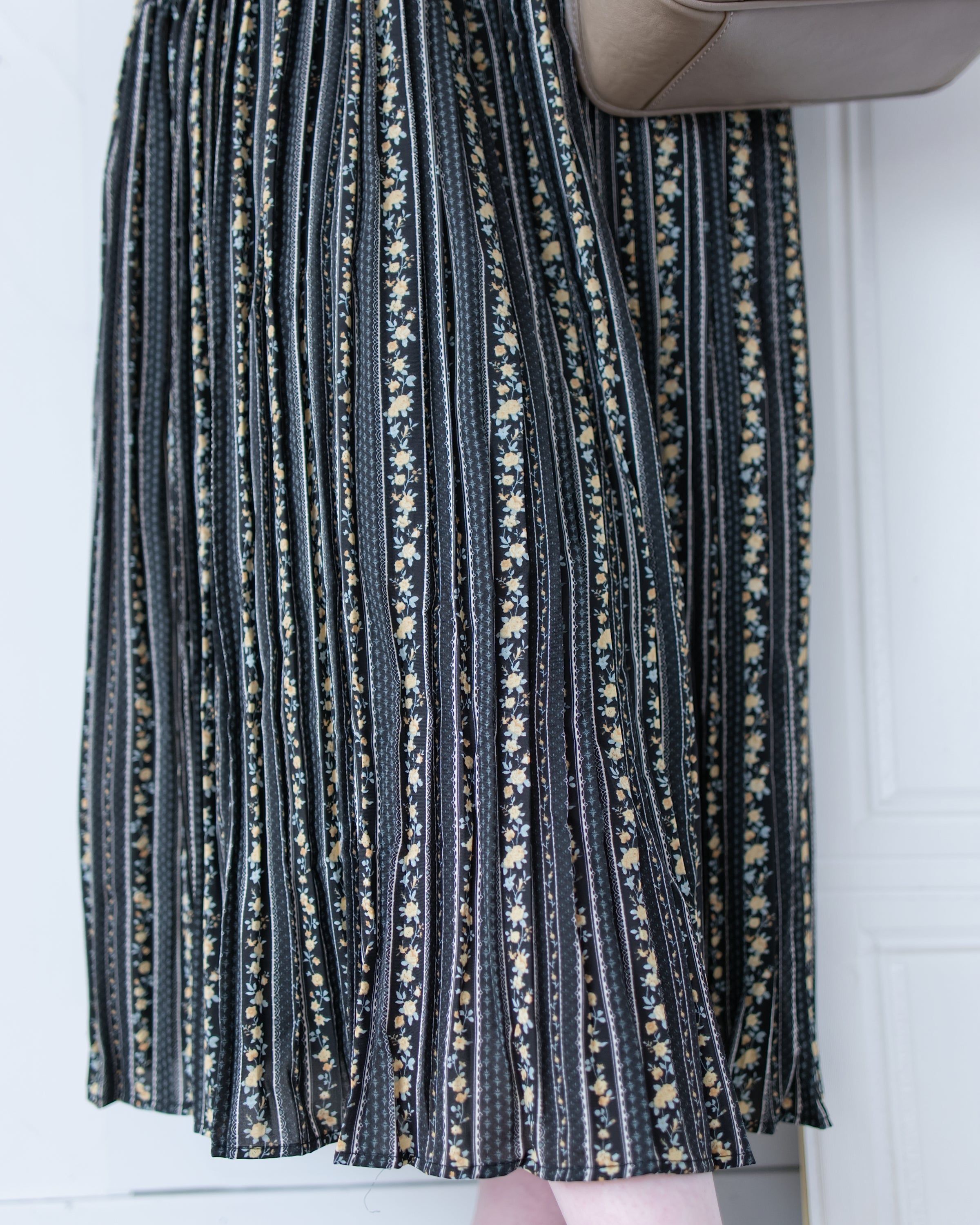 French Patterned Dress
 法式防皺直條紋印花連身裙/ DS1093