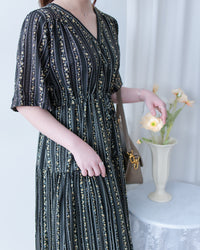 French Patterned Dress
 法式防皺直條紋印花連身裙/ DS1093