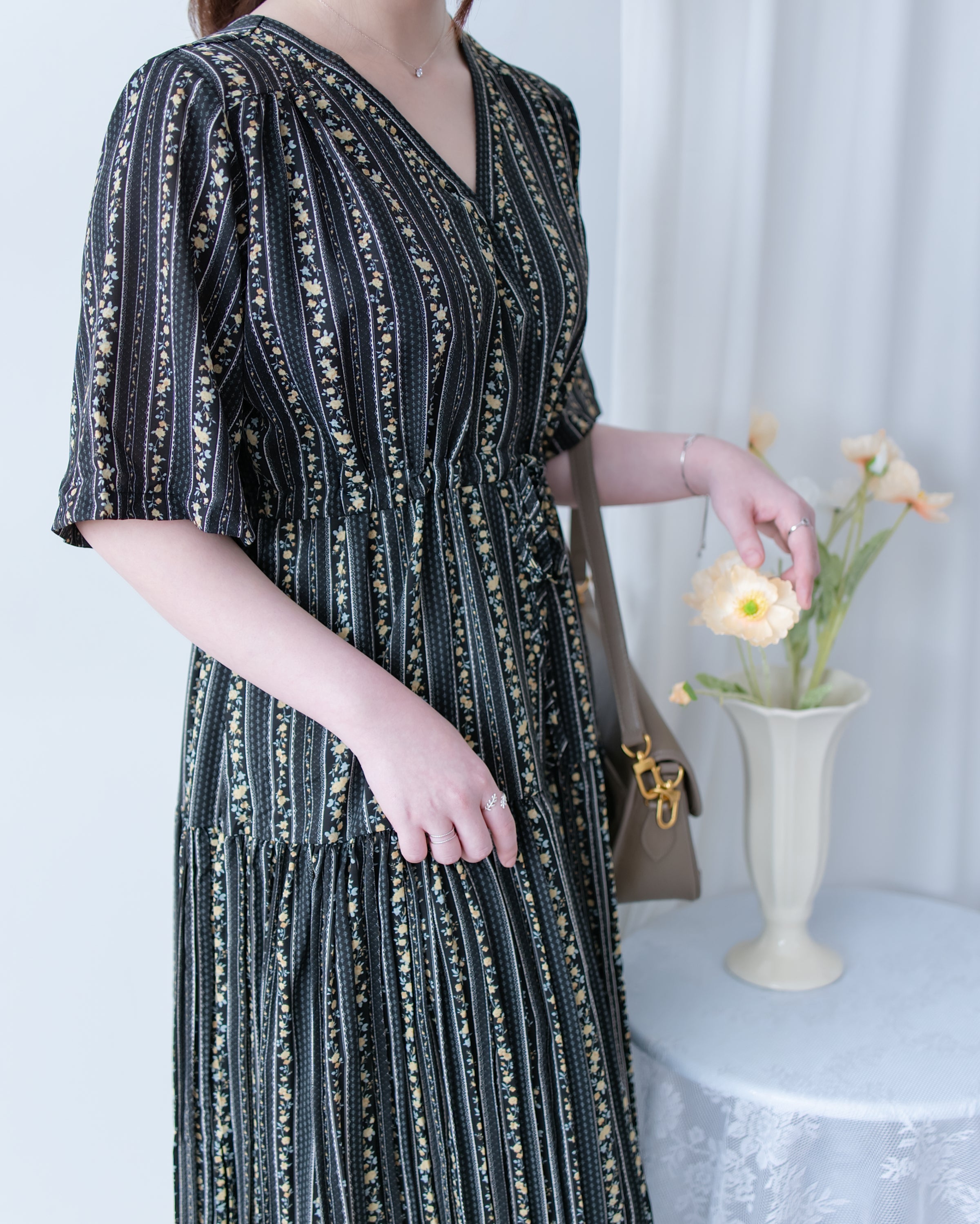 French Patterned Dress
 法式防皺直條紋印花連身裙/ DS1093