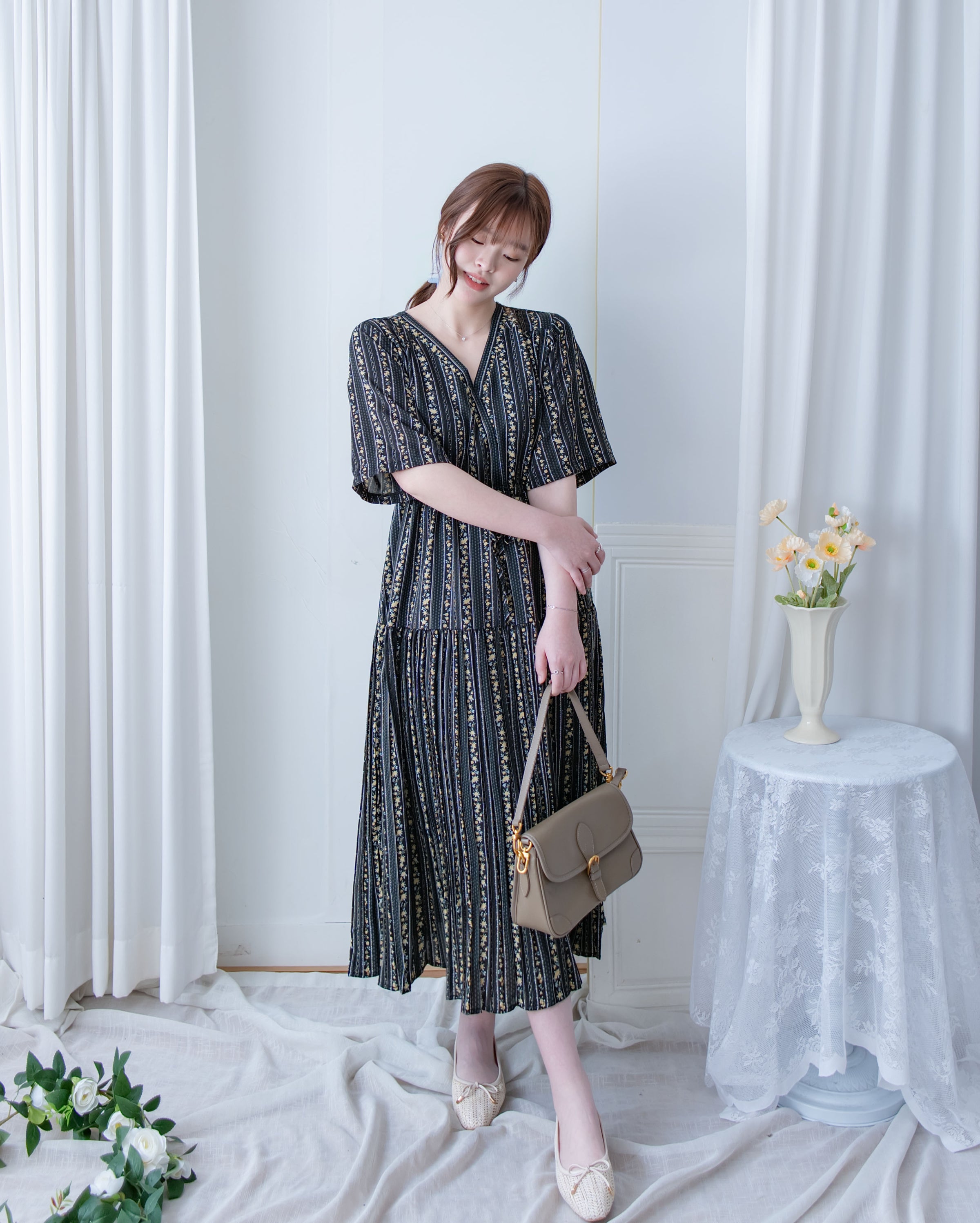 French Patterned Dress
 法式防皺直條紋印花連身裙/ DS1093