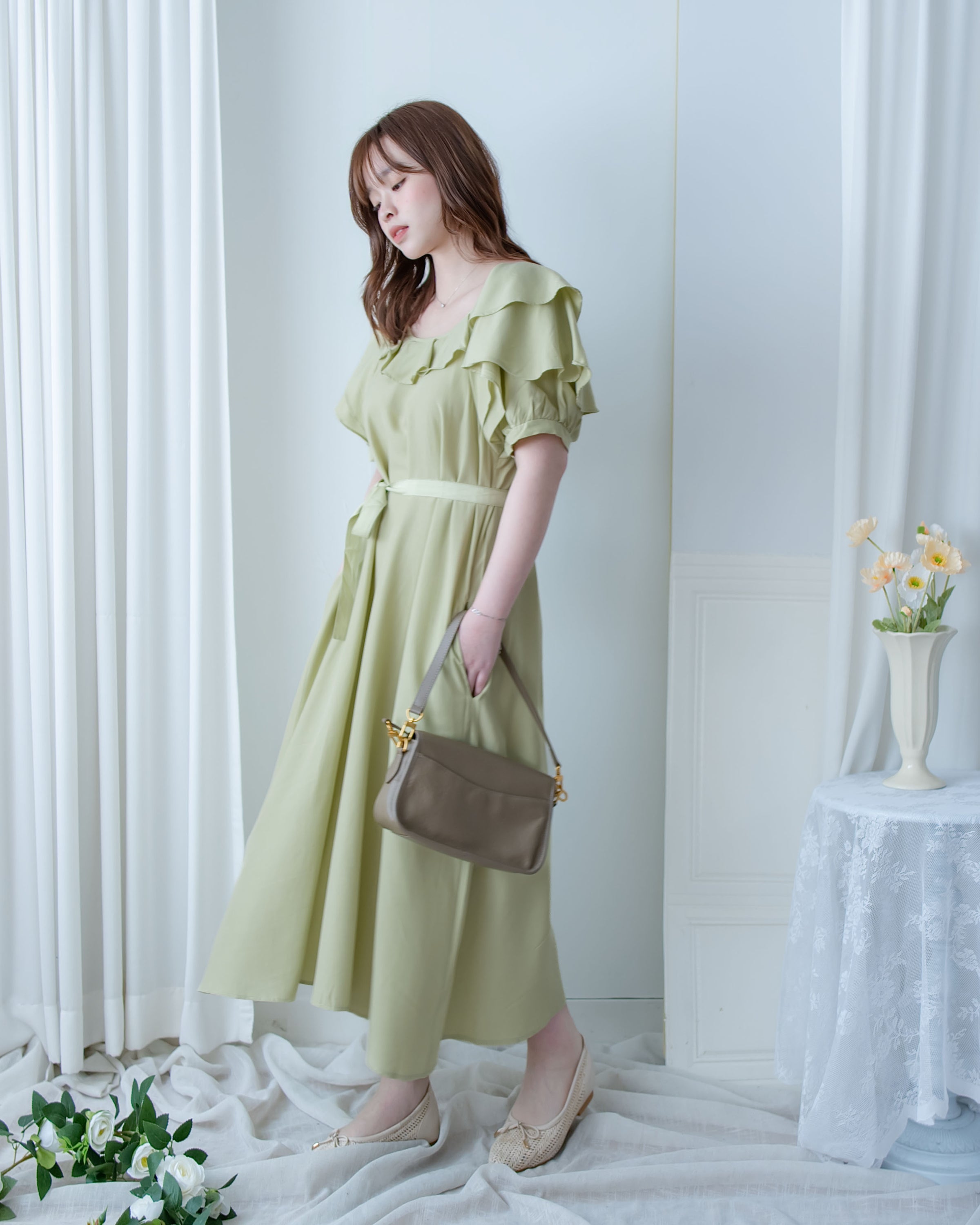 Ruffle Square Dress 荷葉方領隨性口袋修腰連衣裙/ DS1096