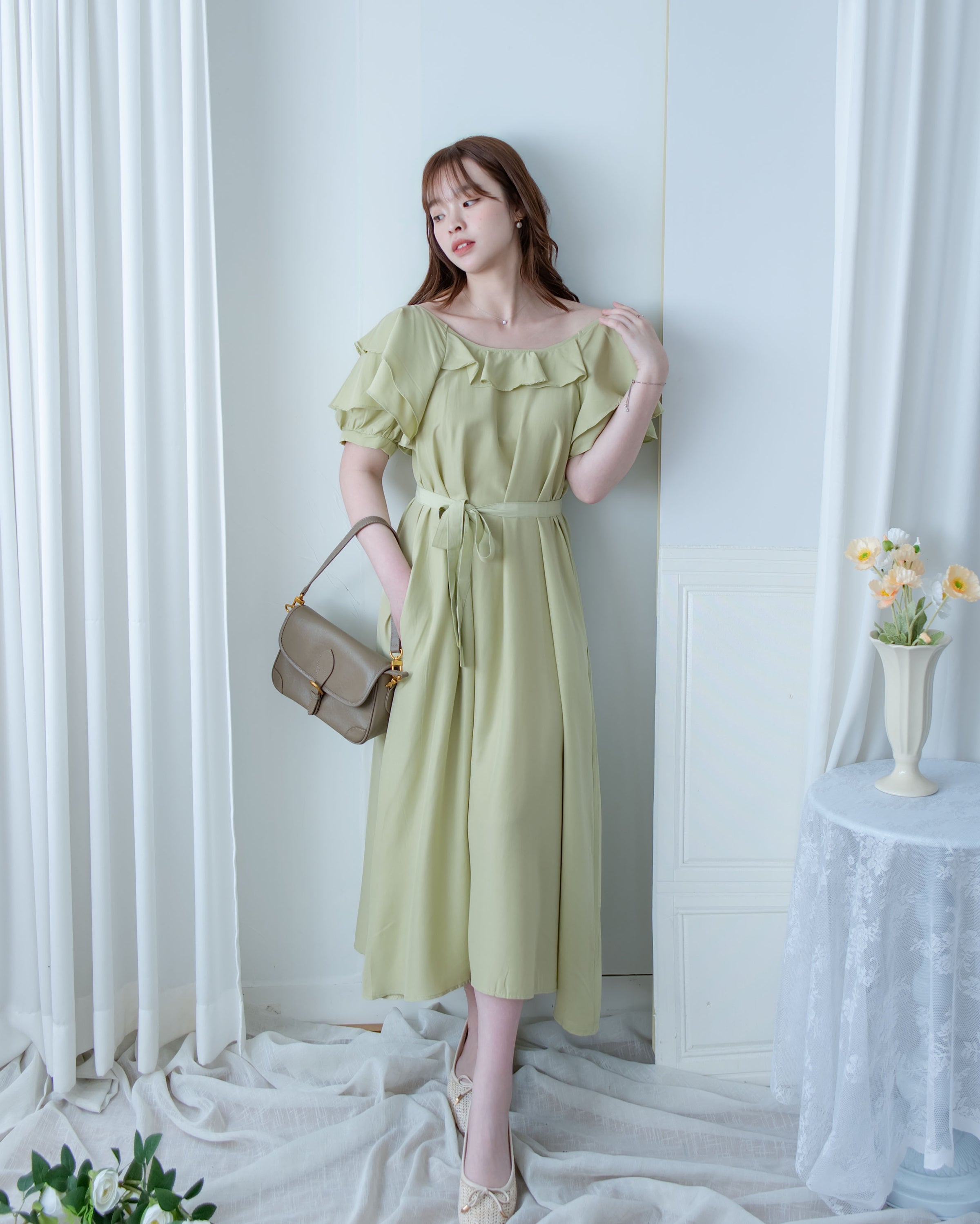 Ruffle Square Dress 荷葉方領隨性口袋修腰連衣裙/ DS1096