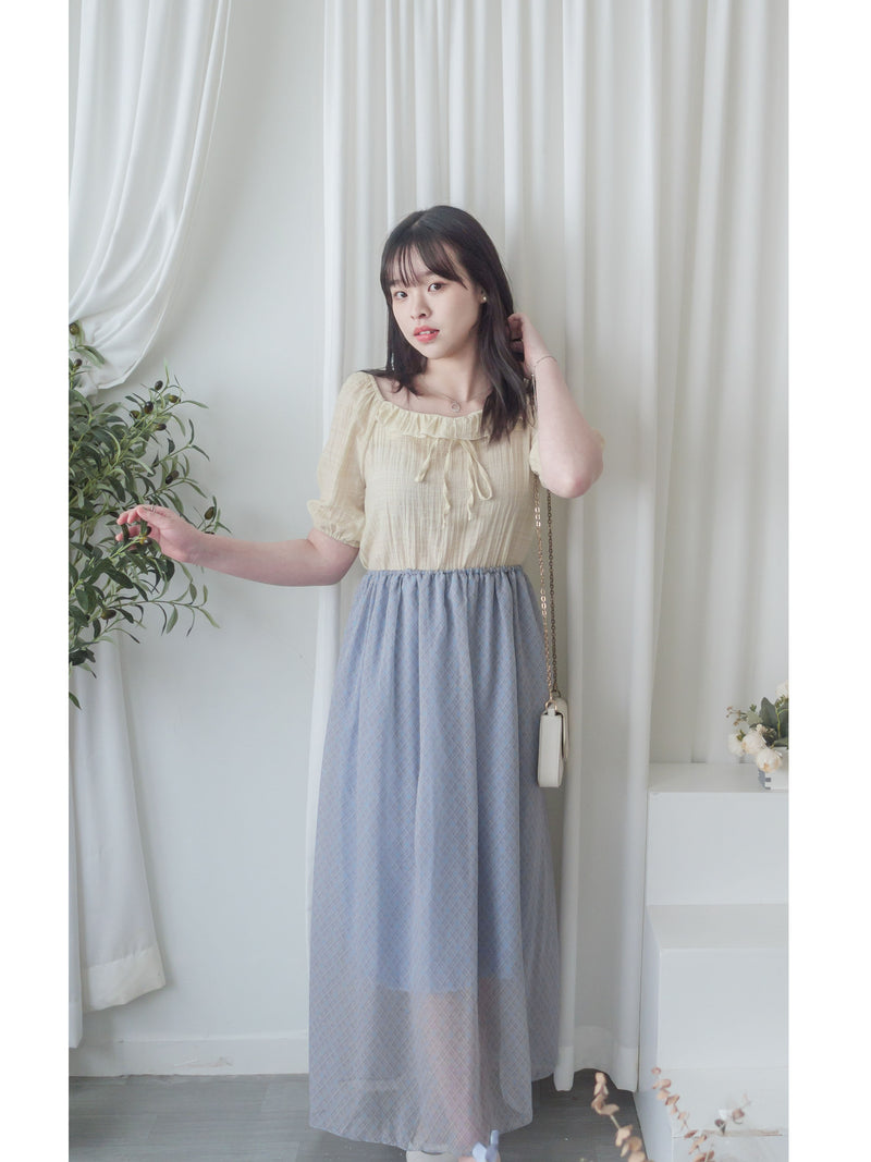 Collar blouse 小特別設計領口上衣/ BU9106