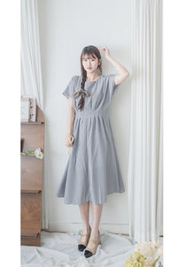 Daily Audrey Dress 輕優雅低調小格子後橡筋連身裙 / DS9951 (Black Sold out)