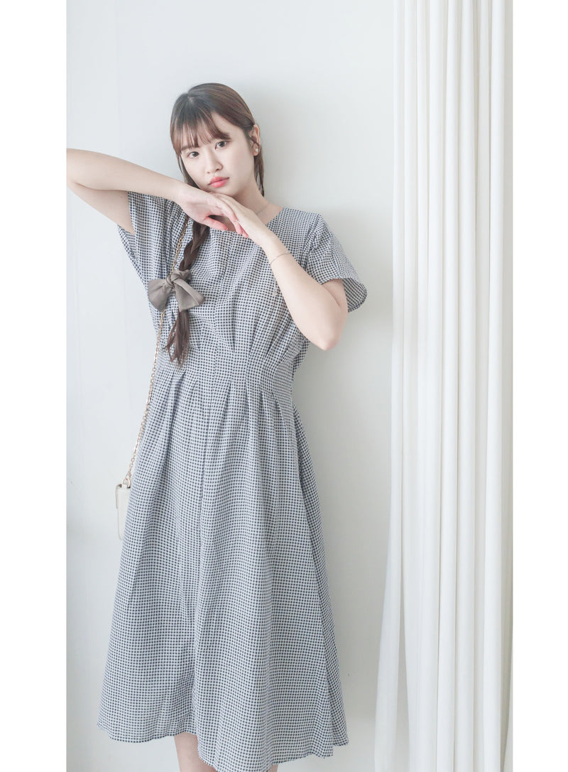 Daily Audrey Dress 輕優雅低調小格子後橡筋連身裙 / DS9951 (Black Sold out)