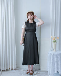 Button Waist Dress 輕復古雙鈕扣修腰背心裙/ DS1102