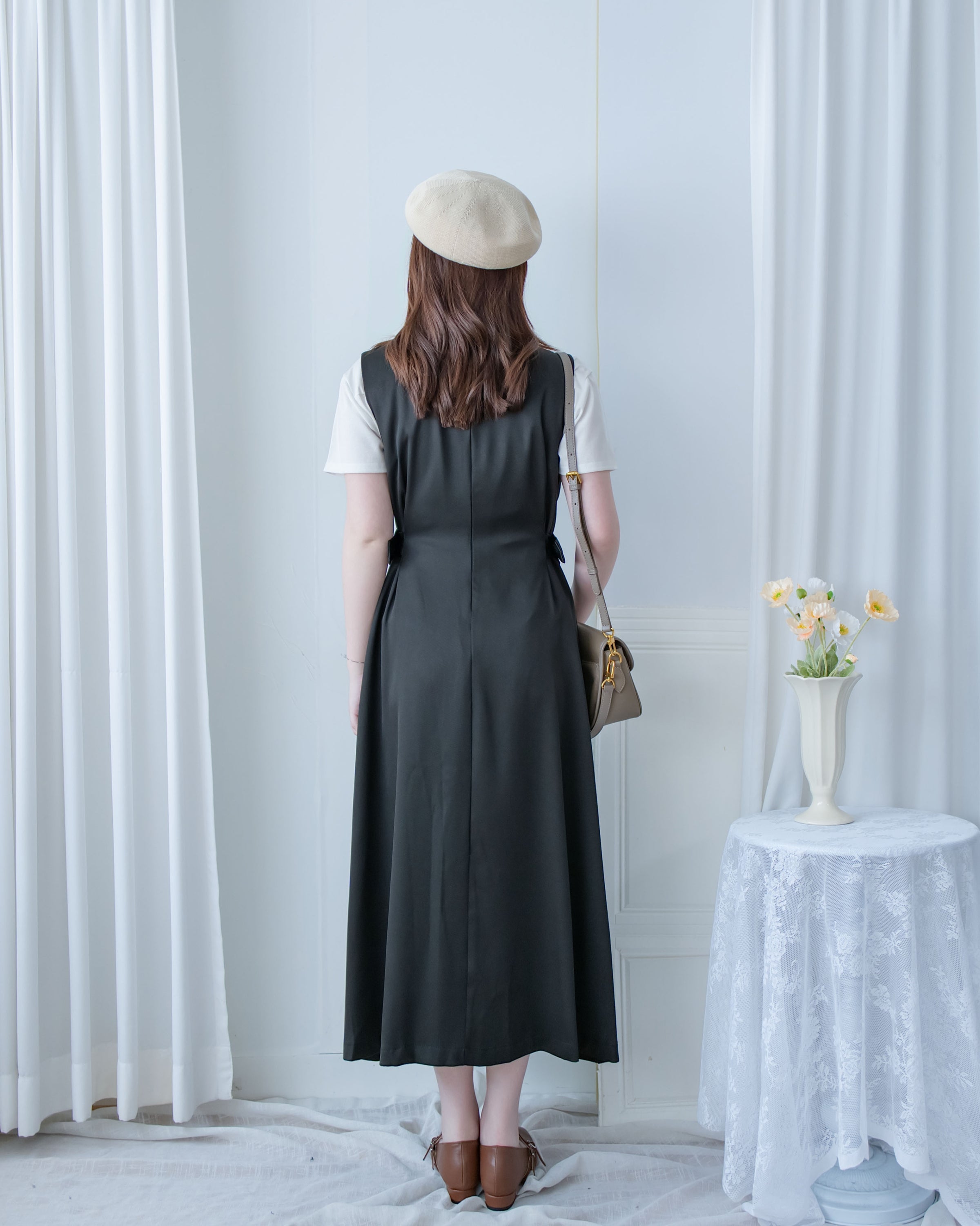 Button Waist Dress 輕復古雙鈕扣修腰背心裙/ DS1102