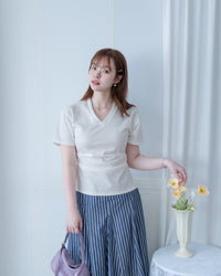 Side pinned V-Neck Tee 側抓褶後開叉V領上衣/ TP9216