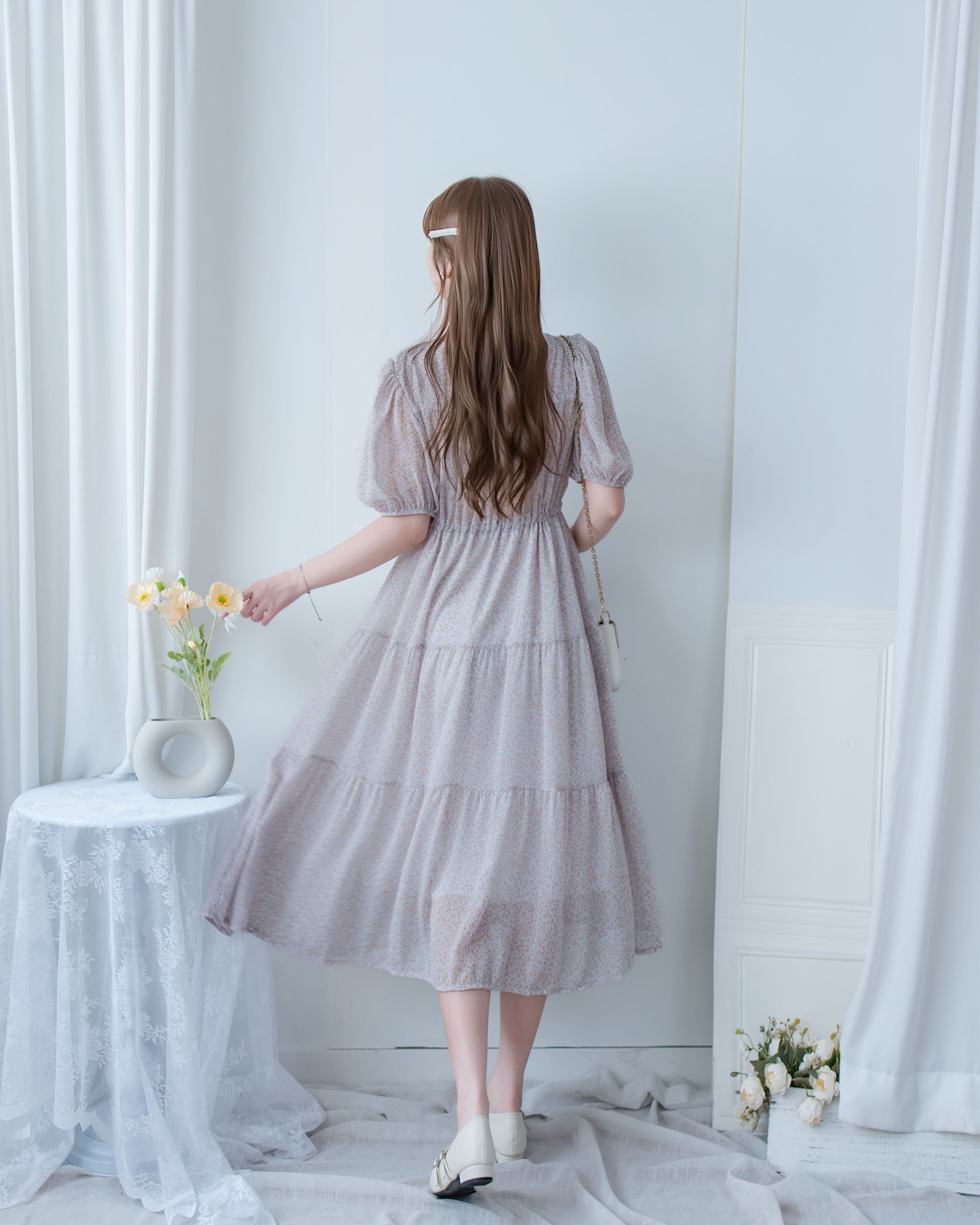 Glass Floral Dress 琉璃光感精緻小碎花連身裙/ DS1099