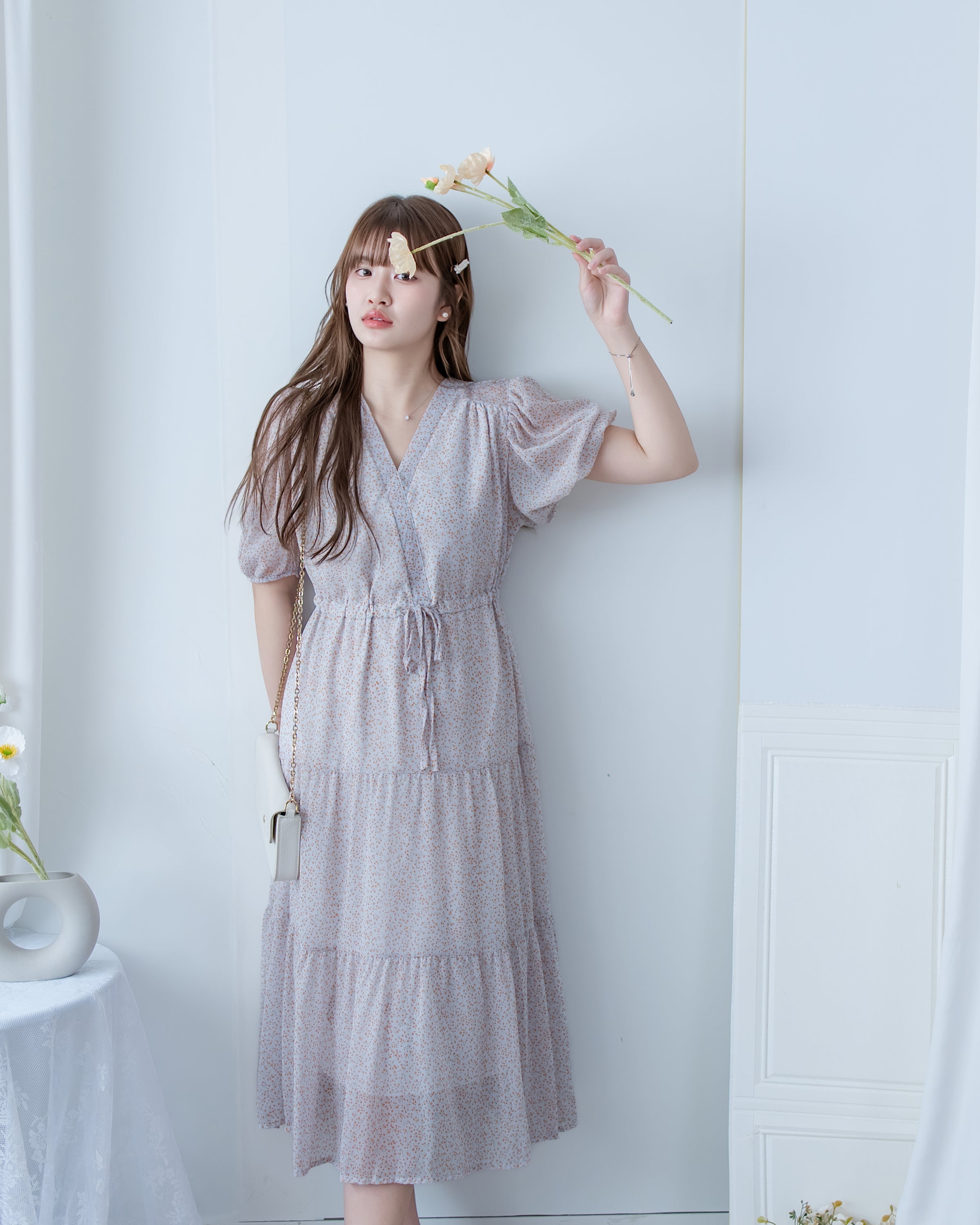 Glass Floral Dress 琉璃光感精緻小碎花連身裙/ DS1099