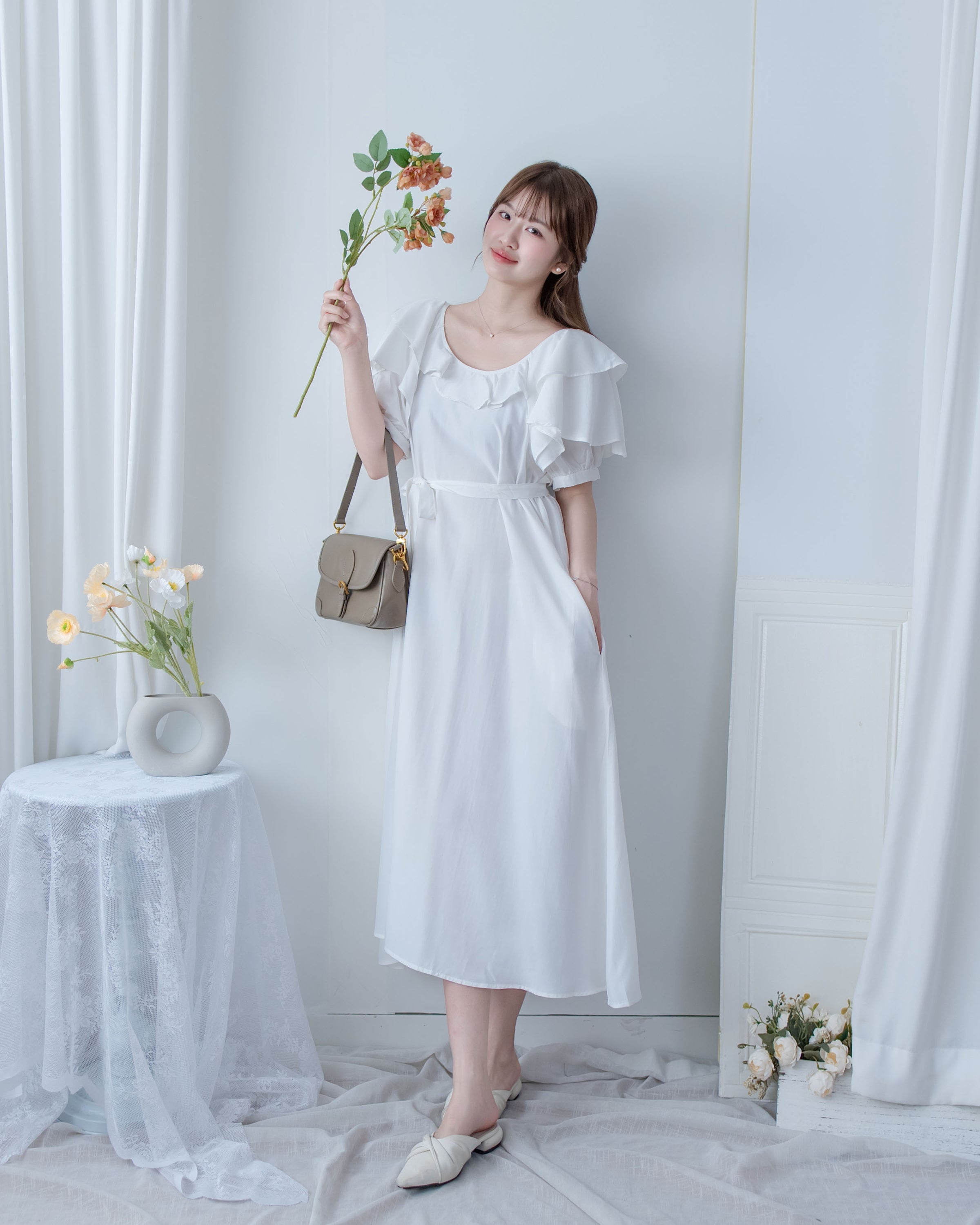 Ruffle Square Dress 荷葉方領隨性口袋修腰連衣裙/ DS1096