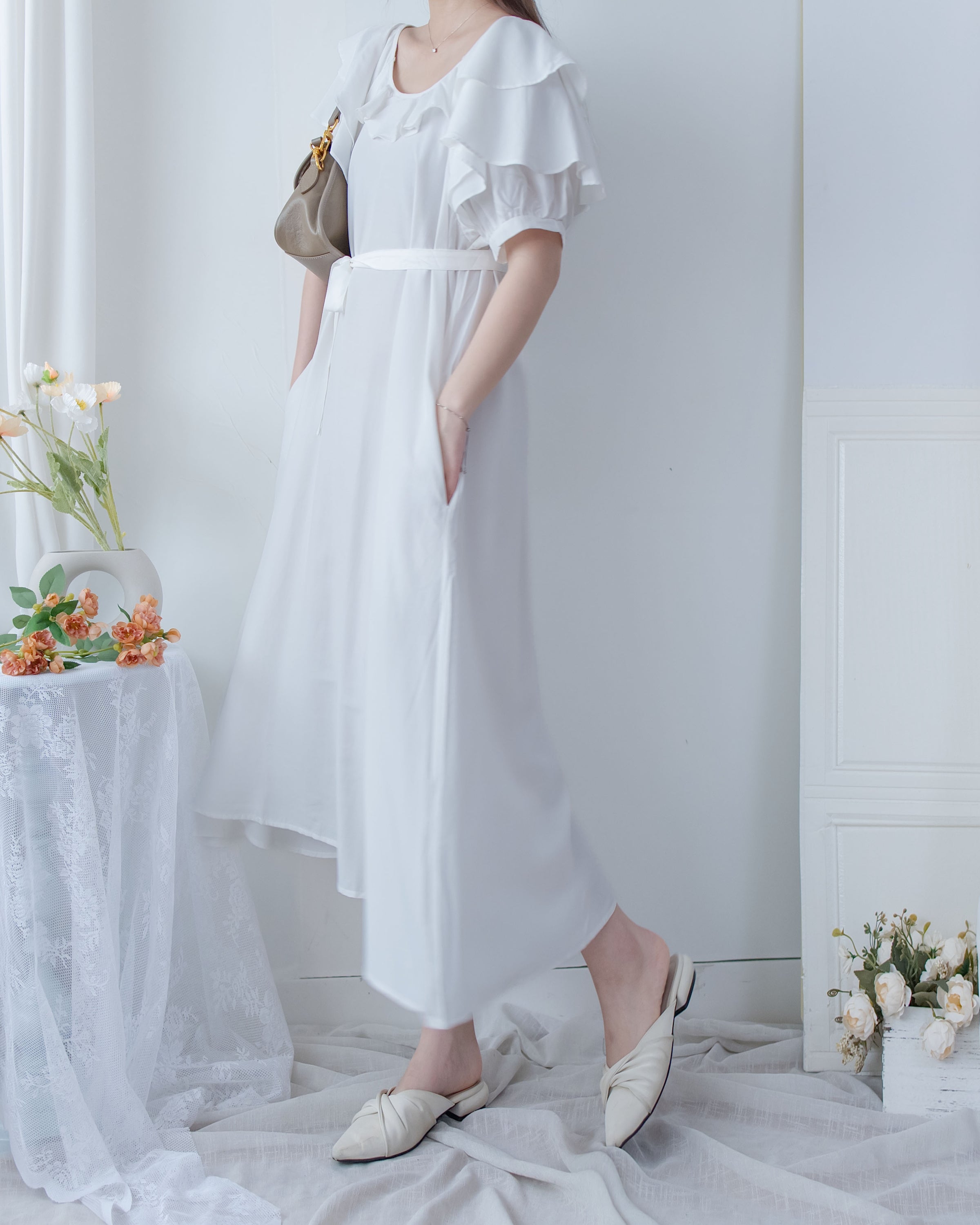 Ruffle Square Dress 荷葉方領隨性口袋修腰連衣裙/ DS1096