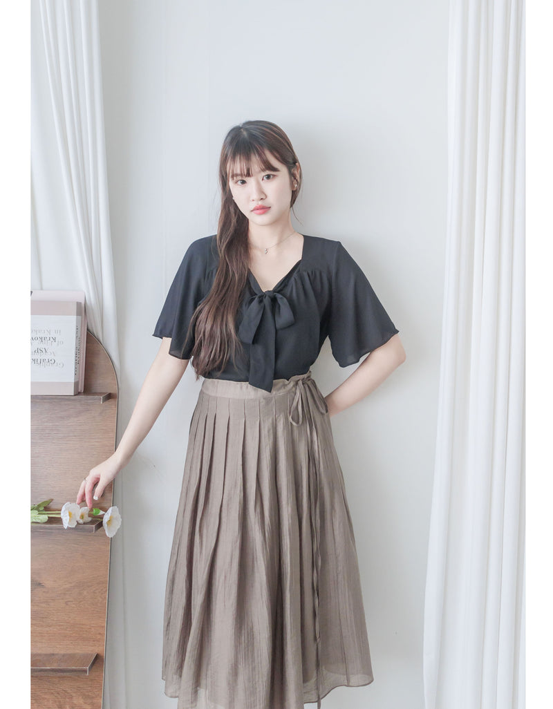 Square Ribbon 雪紡方領絲帶傘袖, Blouse/ BU8964