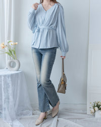 Cloud Touch Blouse 雲朵紋理輕薄v領襯衫/ BU9139