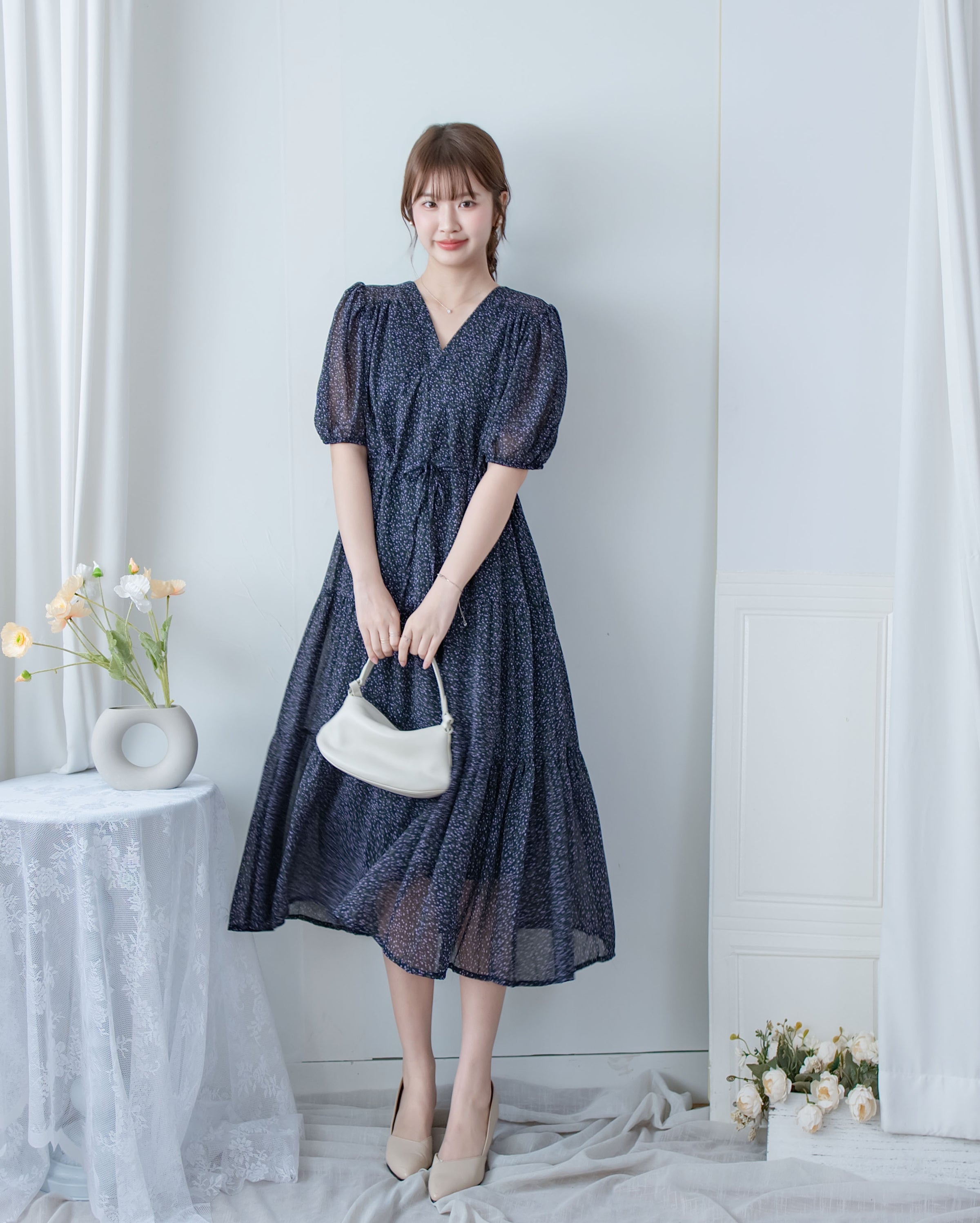 Glass Floral Dress 琉璃光感精緻小碎花連身裙/ DS1099