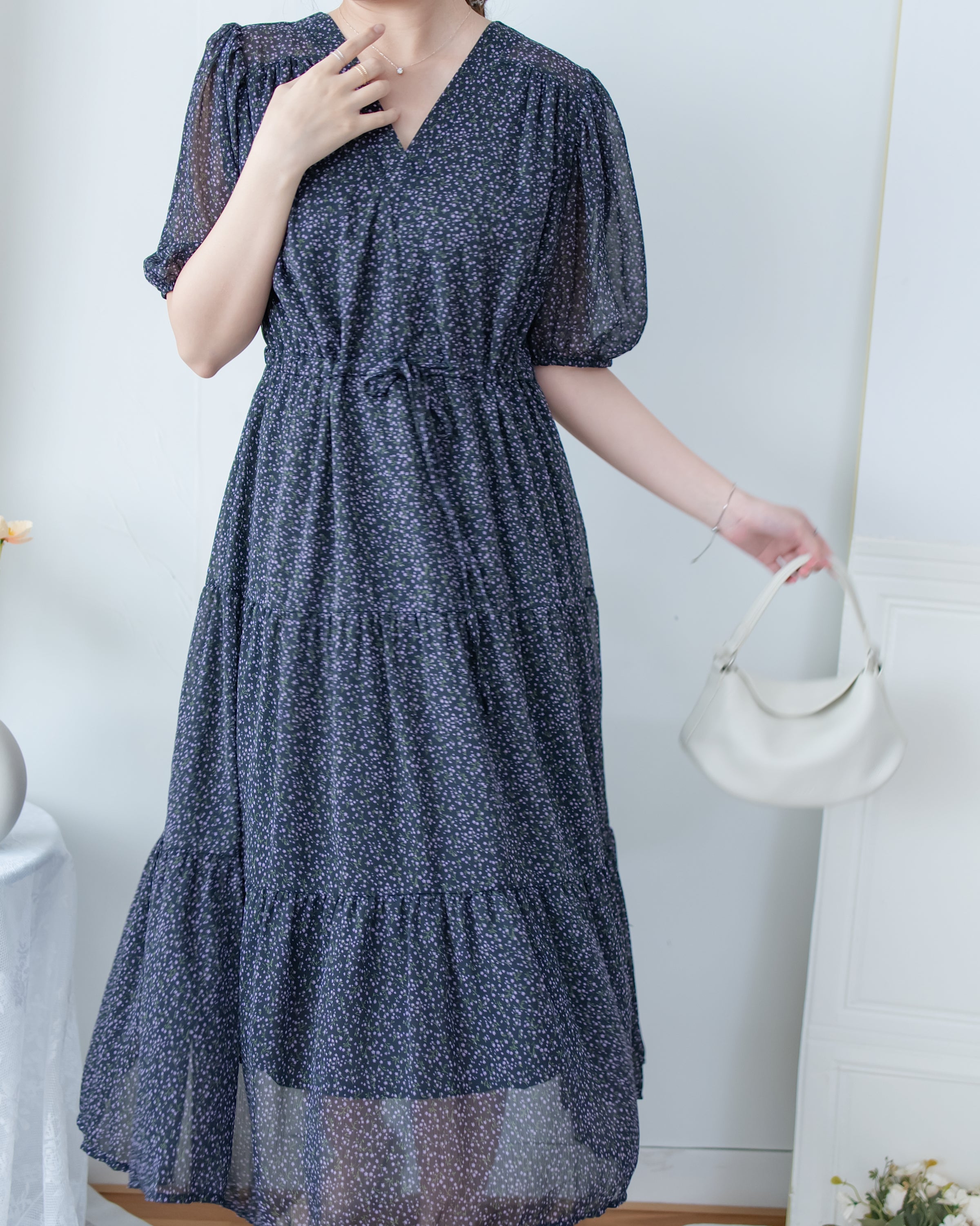 Glass Floral Dress 琉璃光感精緻小碎花連身裙/ DS1099