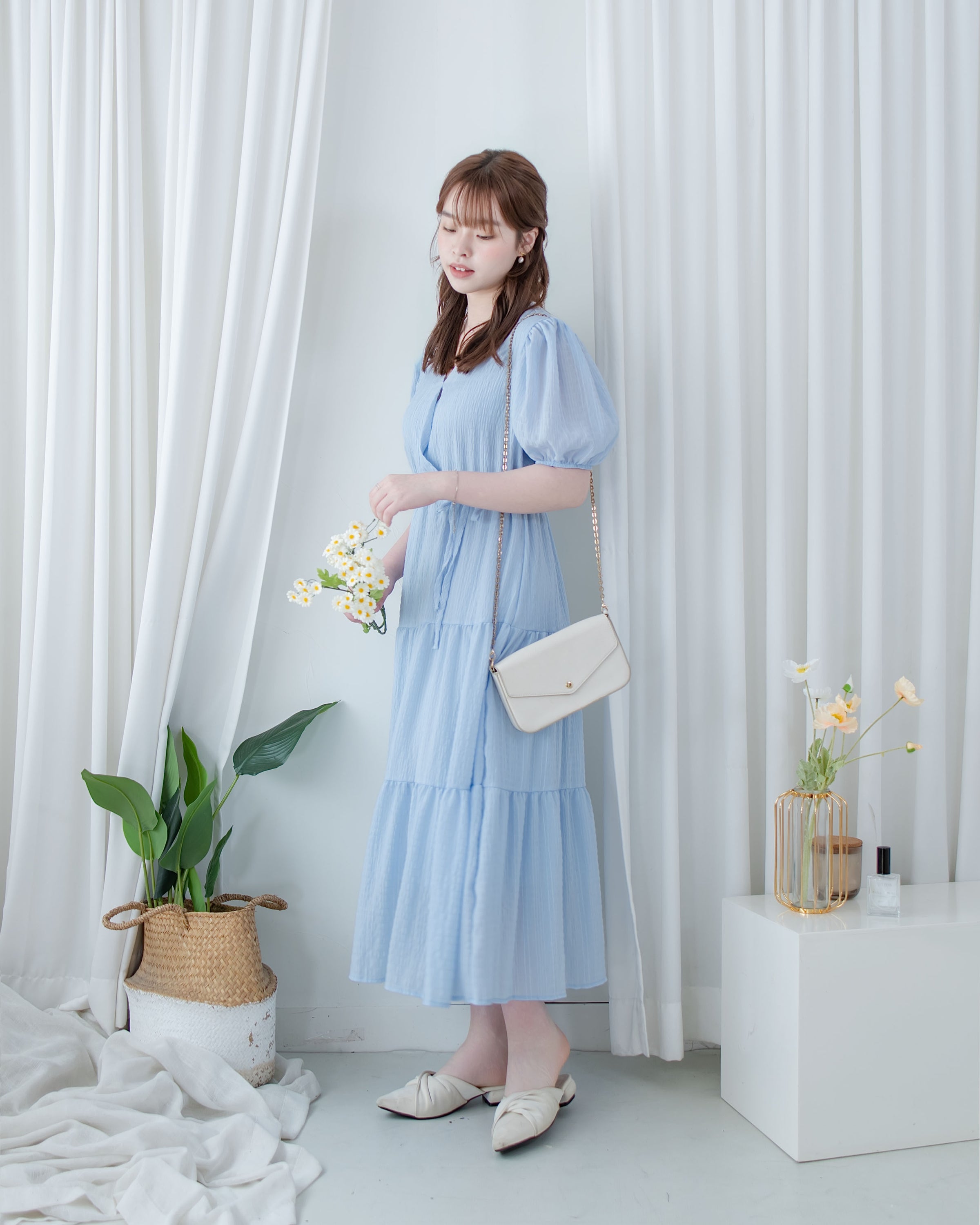 [ 限時重開訂購🕣 ] Secret Check Dress 質感暗格疊領側修腰連身裙 / DS1103