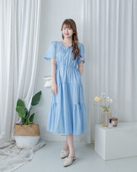 【現貨限量回歸 Black 】 Square Collar Back-Tie Dress 質感壓紋方領層次綁帶連身裙/ DS1112