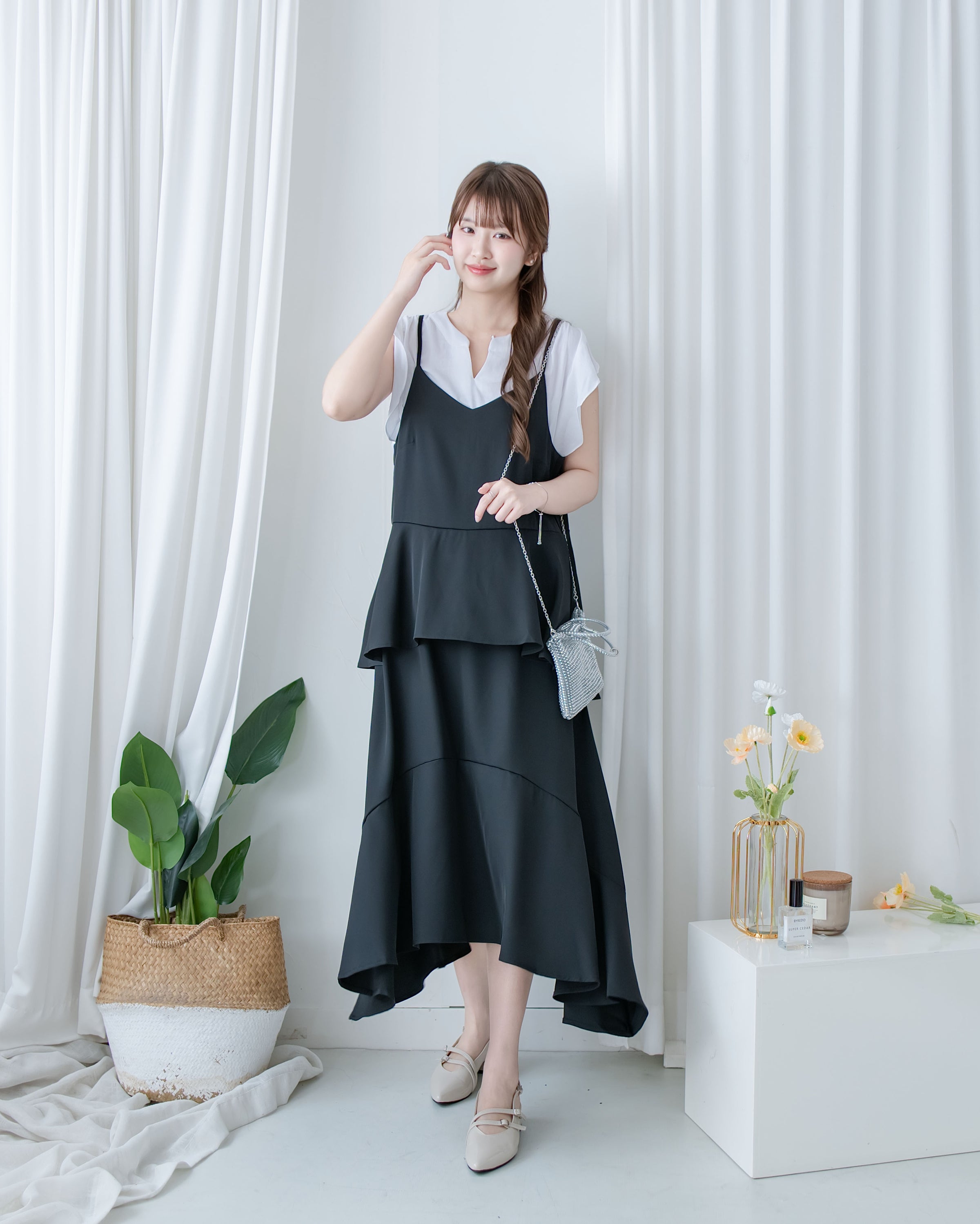 Chiffon Flowing Dress 飄逸雪紡層次綁帶連衣裙/ DS1113 (Black sold out)